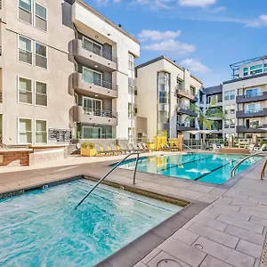  Apartment Mdr Luxury Pool, Gym, Parking, Jacuzzi.